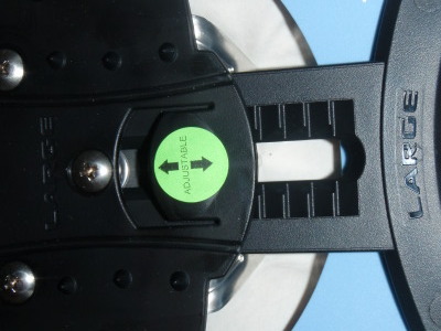 Shows the adjustable heel plate.